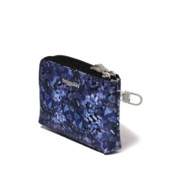 Baggallini On The Go Daily RFID Pouch – Detachable Nylon Phone and Card Organizer 33 Baggallini On The Go Daily RFID Pouch – Detachable Nylon Phone and Card Organizer -Luggage Pros Store Baggallini On the go Daily RFID Pouch 16