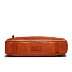 Bosca Dolce Dark Brown Italian Leather Single Gusset Stringer Briefcase – 16" Laptop Bag 40 Bosca Dolce Dark Brown Italian Leather Single Gusset Stringer Briefcase – 16" Laptop Bag -Luggage Pros Store Bosca Dolce Italia Single Gusset Stringer 19