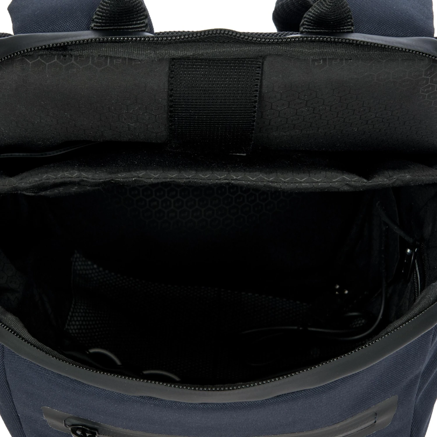Brics Porsche Design Urban Eco Backpack XS 7 Brics Porsche Design Urban Eco Backpack XS - Image 5