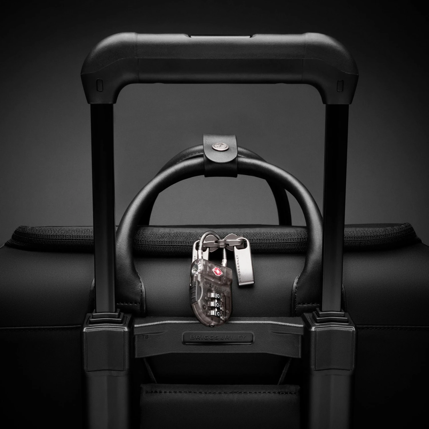 Briggs & Riley Rhapsody 2.0 Micro-Weave Nylon with Leather Accents – Under-Seat Wheeled Spinner Cabin Bag 16 Briggs & Riley Rhapsody 2.0 Micro-Weave Nylon with Leather Accents – Under-Seat Wheeled Spinner Cabin Bag - Image 14