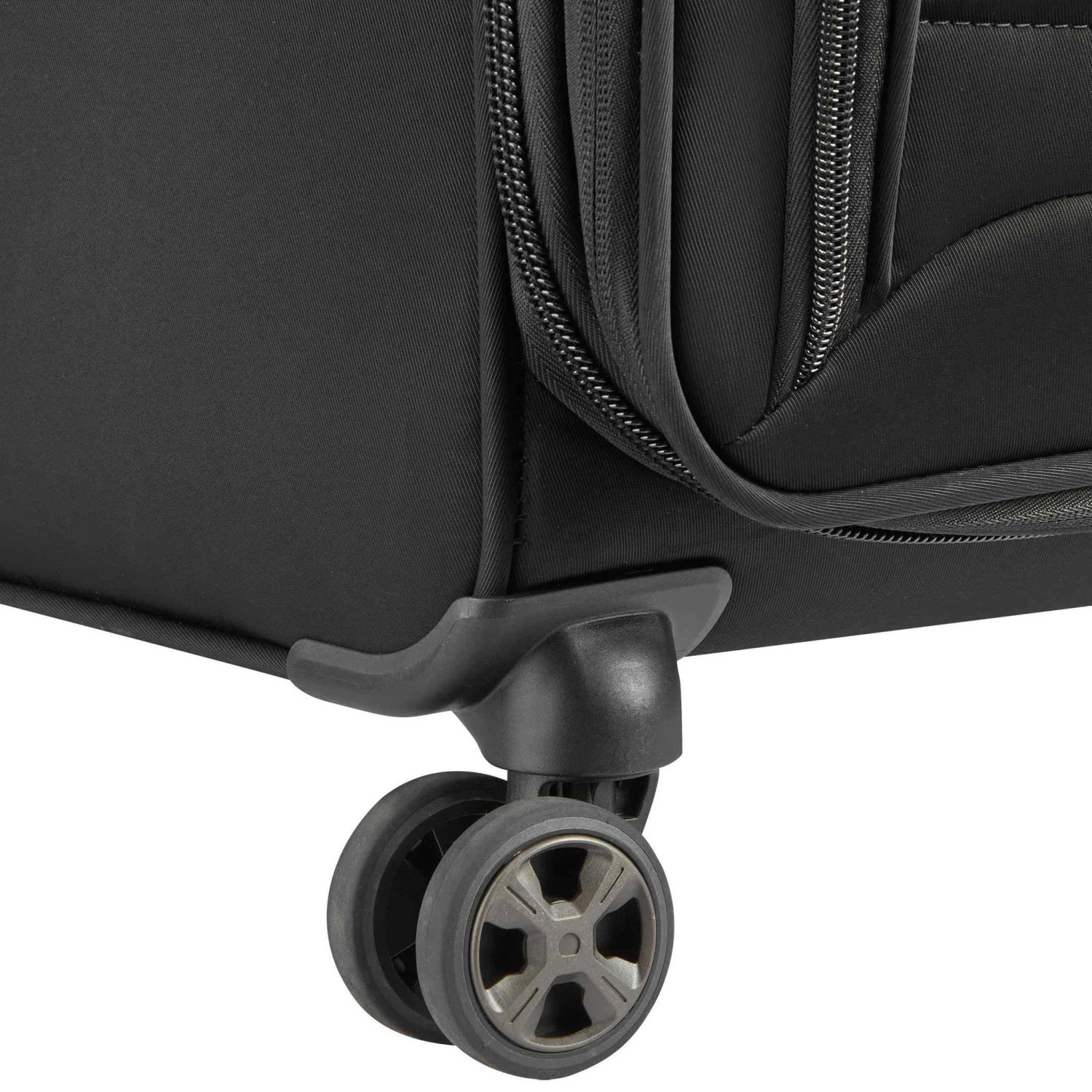 Delsey Cruise 3.0 Soft 28" Expandable Spinner Upright 10 Delsey Cruise 3.0 Soft 28" Expandable Spinner Upright - Image 8