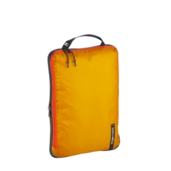 Eagle Creek Pack-It Isolate Compression Cube Medium – Ultra-Lightweight Antimicrobial Travel Organizer