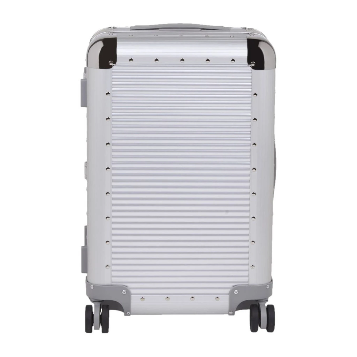 FPM Milano Bank S Spinner 84 Silver Aluminum - Extra Large Check-In Trunk on Wheels 4 FPM Milano Bank S Spinner 84 Silver Aluminum - Extra Large Check-In Trunk on Wheels - Image 2