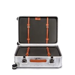 FPM Milano Bank Spinner 68 Silver Aluminum - Italian Leather Handle Medium Checked Luggage 17 FPM Milano Bank Spinner 68 Silver Aluminum - Italian Leather Handle Medium Checked Luggage -Luggage Pros Store FPM Milano Bank Spinner 68 5