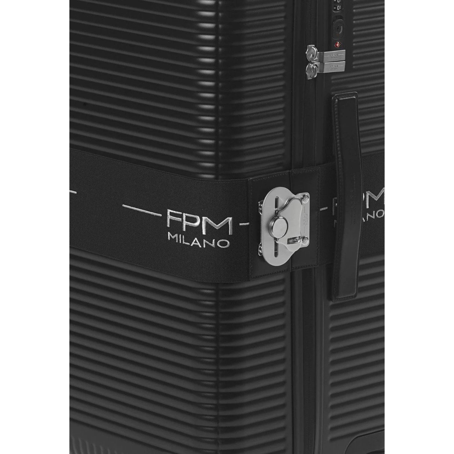 FPM Milano Bank Zip Deluxe 55S Carry-On – Italian Polycarbonate & Leather Spinner with Butterfly Lock 19 FPM Milano Bank Zip Deluxe 55S Carry-On – Italian Polycarbonate & Leather Spinner with Butterfly Lock - Image 17