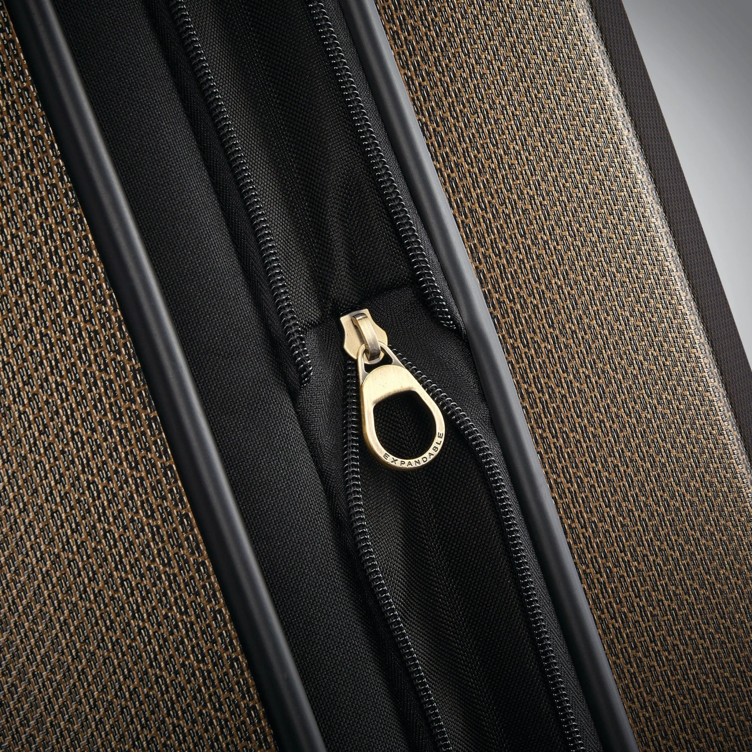 Hartmann Century Deluxe Extended Journey - Hardside XL Checked Spinner Luggage 14 Hartmann Century Deluxe Extended Journey - Hardside XL Checked Spinner Luggage - Image 12