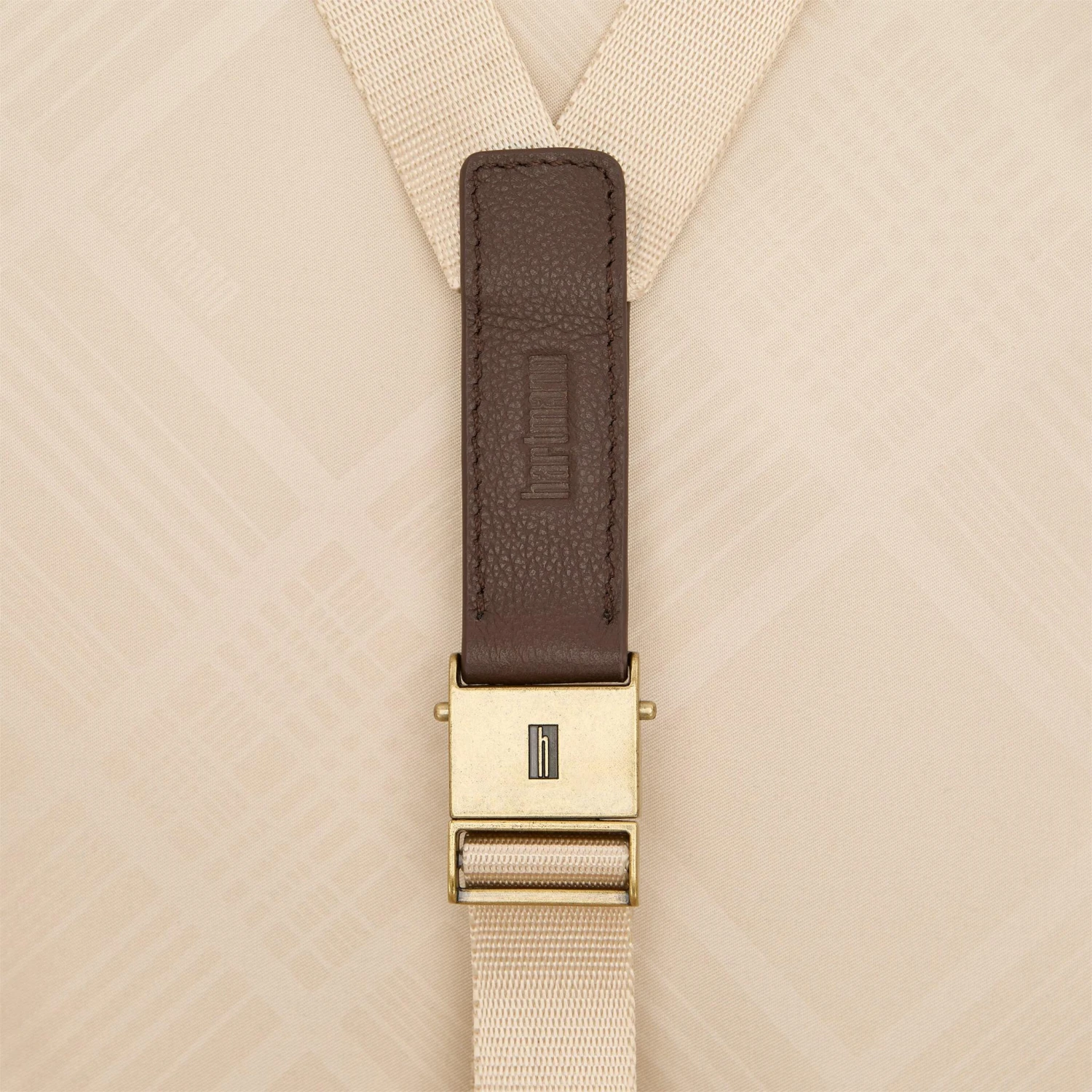 Hartmann Tweed Global Carry-On (22x14x9 In) 9 Hartmann Tweed Global Carry-On (22x14x9 In) - Image 7