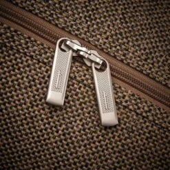 Hartmann Tweed Legend Voyager Spinner Garment Bag 17 Hartmann Tweed Legend Voyager Spinner Garment Bag -Luggage Pros Store Hartmann Tweed Legend Voyager Spinner Garment Bag 8