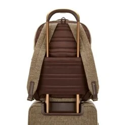 Hartmann Tweed and Leather – Classic Weather-Resistant Travel Backpack with Removable TecKit 16 Hartmann Tweed and Leather – Classic Weather-Resistant Travel Backpack with Removable TecKit -Luggage Pros Store Hartmann Tweed Travel Backpack 7