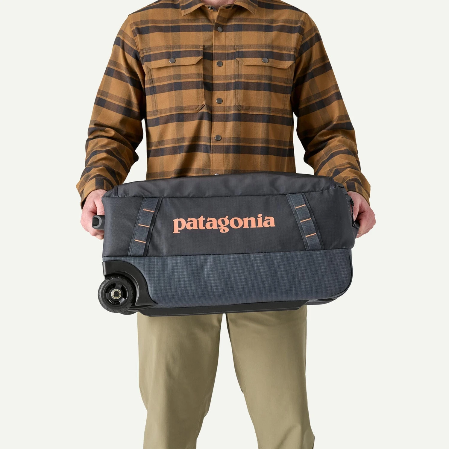 Patagonia Black Hole 40L Wheeled Duffel - Matte Black Weather-Resistant Carry-On Bag 9 Patagonia Black Hole 40L Wheeled Duffel - Matte Black Weather-Resistant Carry-On Bag - Image 7