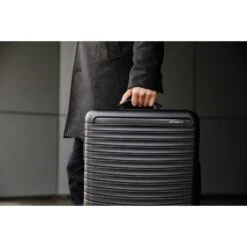 Samsonite Framelock Max Carry-On Spinner 36 Samsonite Framelock Max Carry-On Spinner -Luggage Pros Store Samsonite Framelock Max Carry On Spinner 16