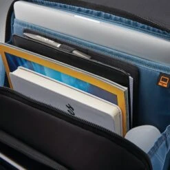 Samsonite Pro 13" Slim Messenger - Black Professional Laptop Bag with RFID & Wireless Charging Pocket -Luggage Pros Store Samsonite Pro 13 Slim Messenger 4