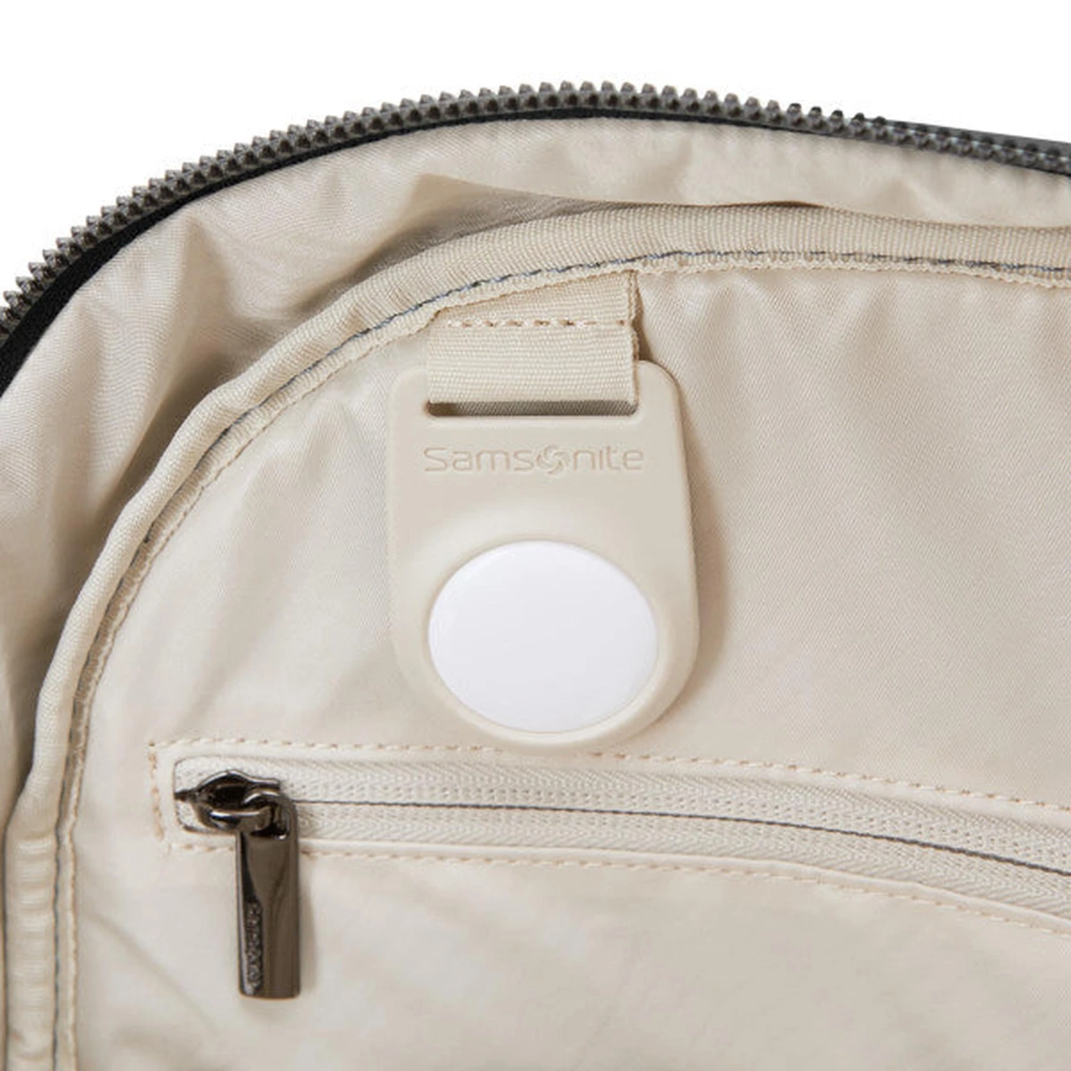 Samsonite Silhouette 18 Black Business Laptop Backpack – Tech-Ready Professional Travel Bag 8 Samsonite Silhouette 18 Black Business Laptop Backpack – Tech-Ready Professional Travel Bag - Image 6