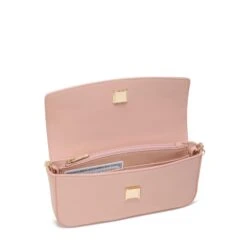 TUMI Belden Black Leather Wallet On Chain – 3-in-1 Crossbody Clutch with Removable Card Case -Luggage Pros Store TUMI Belden SLG Wallet On Chain 7