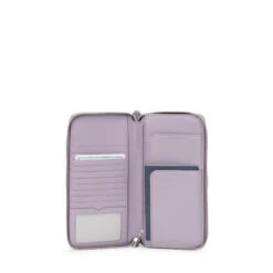 TUMI Belden Leather Travel Wallet – Passport & Card Organizer with Removable Wristlet 13 TUMI Belden Leather Travel Wallet – Passport & Card Organizer with Removable Wristlet -Luggage Pros Store TUMI Belden Travel Wallet 4 f77bf517