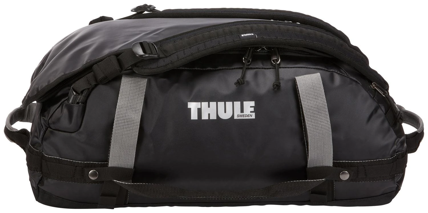 Thule Chasm 40L Weather-Resistant Duffel Bag – Convertible 2-in-1 Backpack Mode 15 Thule Chasm 40L Weather-Resistant Duffel Bag – Convertible 2-in-1 Backpack Mode - Image 13