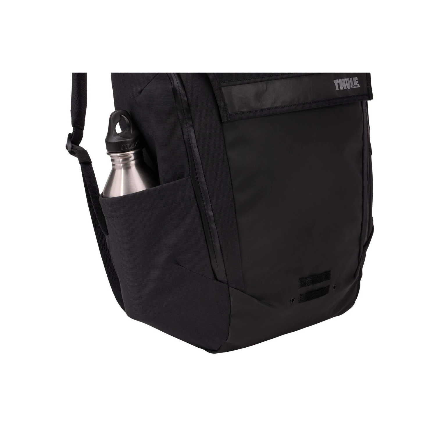 Thule Paramount 28L Earth-Tone – Weather-Resistant Laptop Cycling Commuter Backpack 14 Thule Paramount 28L Earth-Tone – Weather-Resistant Laptop Cycling Commuter Backpack - Image 12