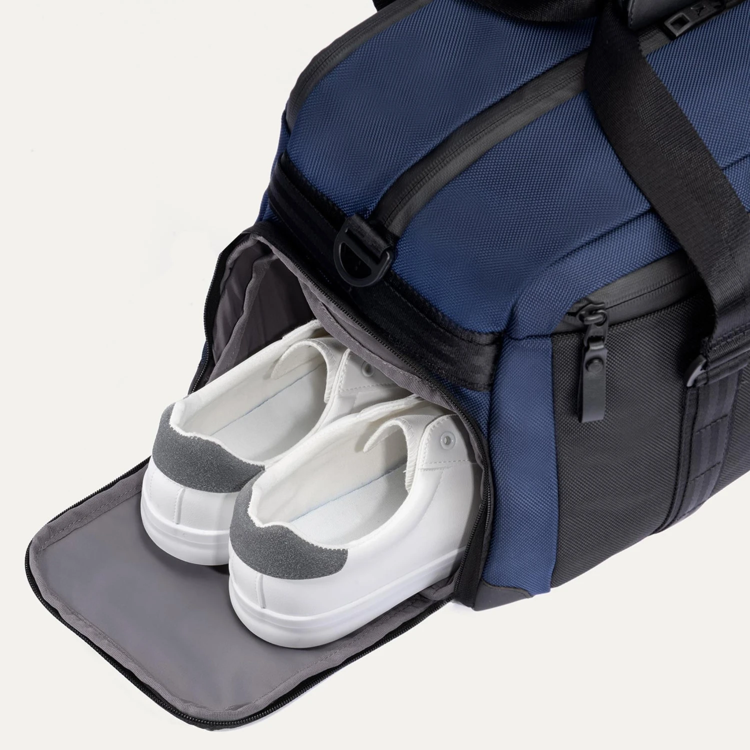 Travelpro Altitude Day-to-Day Duffel - Black Ballistic Eco-Friendly Travel Bag with Shoe Compartment 10 Travelpro Altitude Day-to-Day Duffel - Black Ballistic Eco-Friendly Travel Bag with Shoe Compartment - Image 8