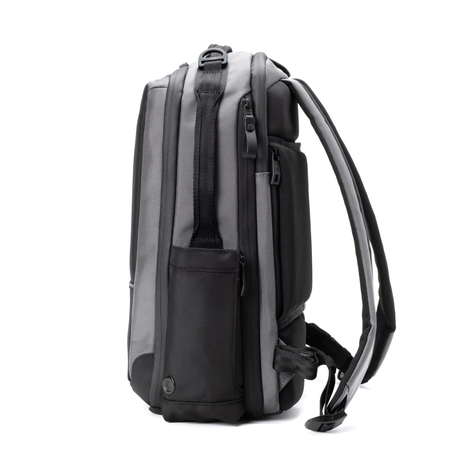 Travelpro Altitude Slim Expandable Laptop Backpack in Black – Professional 16" Laptop Bag (20-24L) 7 Travelpro Altitude Slim Expandable Laptop Backpack in Black – Professional 16" Laptop Bag (20-24L) - Image 5