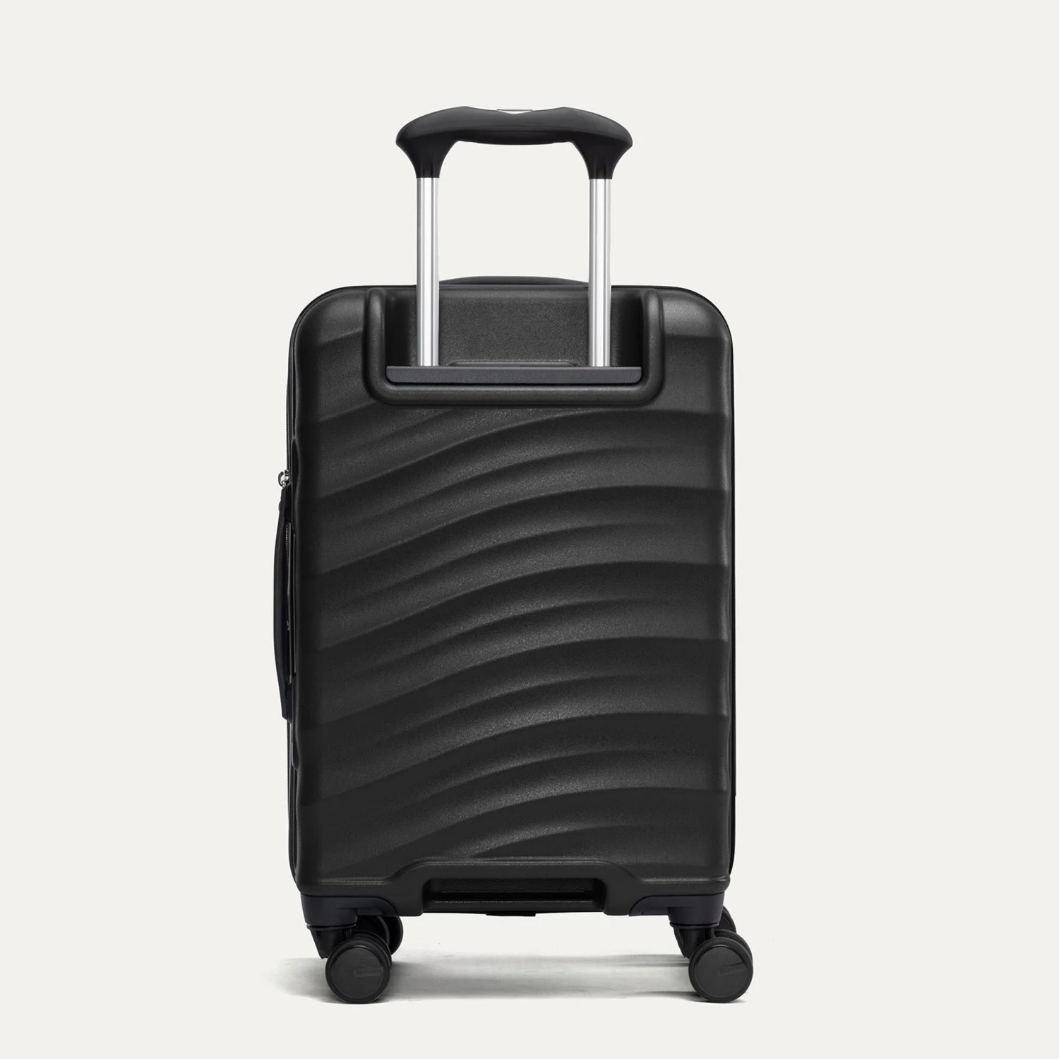 Travelpro Maxlite Air V2 Compact Carry-on Expandable Spinner 14 Travelpro Maxlite Air V2 Compact Carry-on Expandable Spinner - Image 12